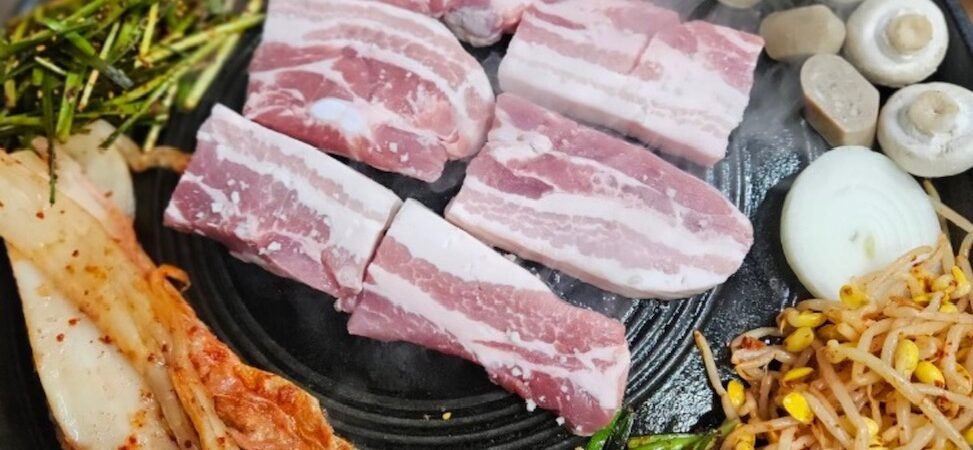 How to Eat at a Korean BBQ Restaurant